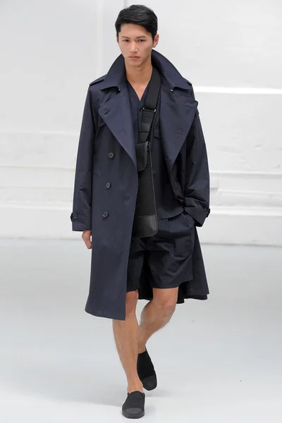 Look 5
